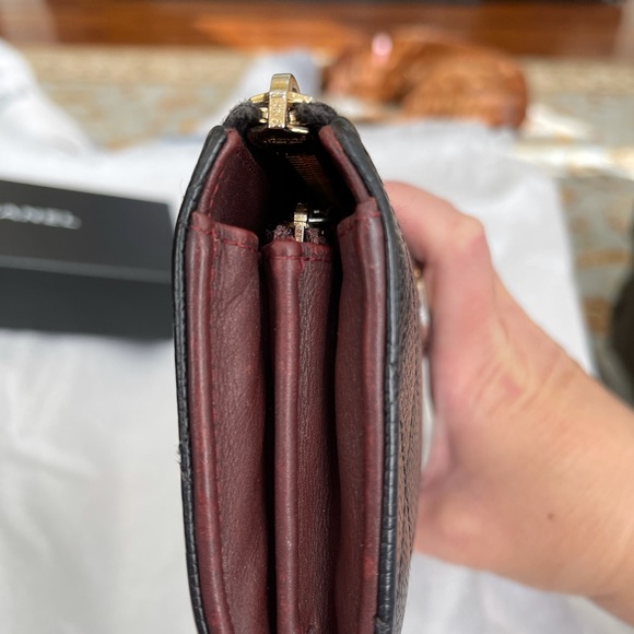 Chanel Caviar Leather Wallet - Picture 4 of 9